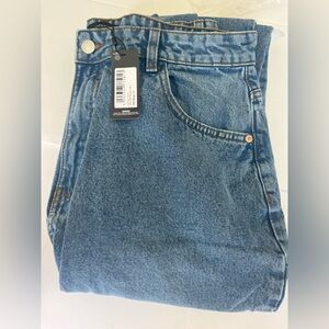 NWT PrettyLittleThing Blue High Rise Mom Jeans Size 10